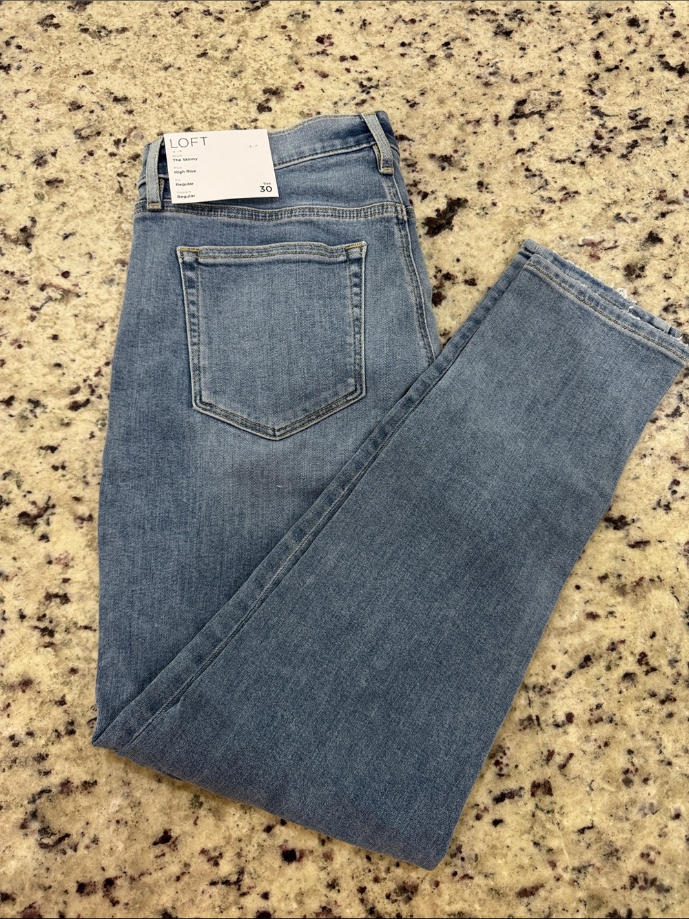 LOFT Women's Light Wash Skinny Jeans - Blue